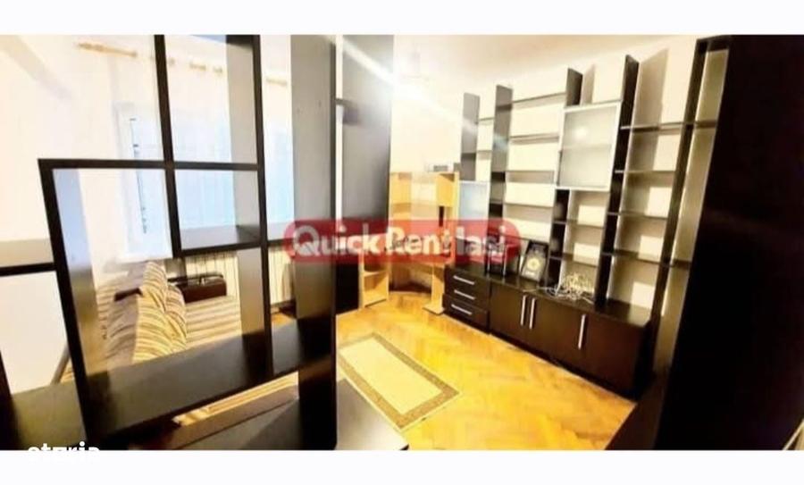 Apartament cu 3 camere decomandat în Copou