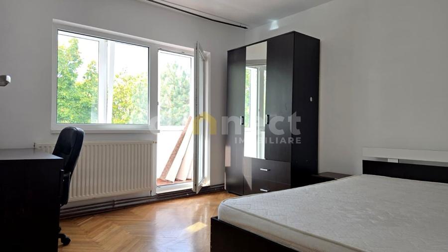 Apartament cu 3 camere decomandat, mobilat în Zorilor