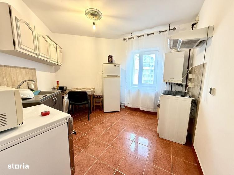Apartament cu 3 camere în Milcov
