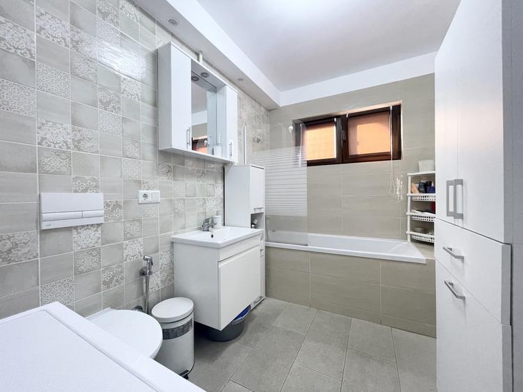 Apartament cu 3 camere decomandat, mobilat în Giroc