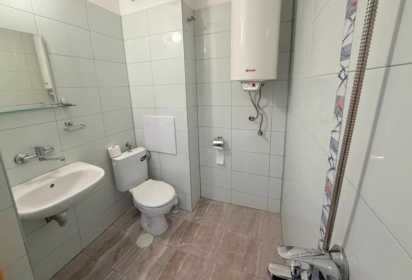 Apartament cu 2 camere decomandat în Basarab