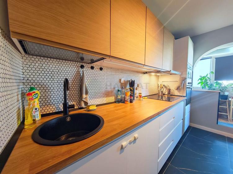 Apartament cu 4 camere semidecomandat, mobilat în Olteniței
