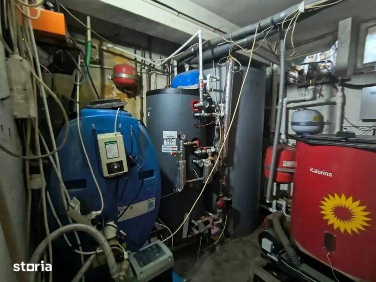 Casă cu 7 camere cu Teren 840 Mp în Central