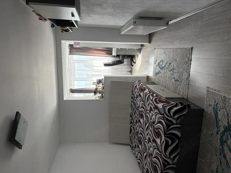 Apartament cu 2 camere decomandat în Războieni
