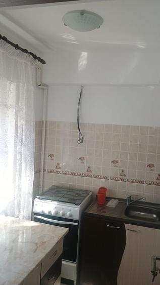 Garsonieră decomandată în Obor