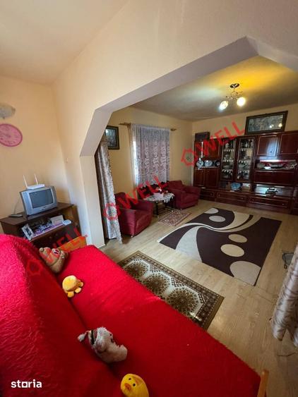 Casă cu Teren 4669 Mp în Boroșneu Mare