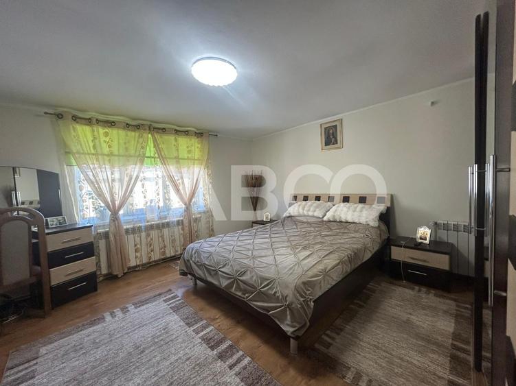 Casă individuală cu 4 camere cu Canalizare în Turnișor