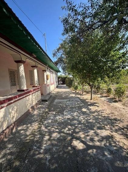 Casă cu 3 camere în Unirea
