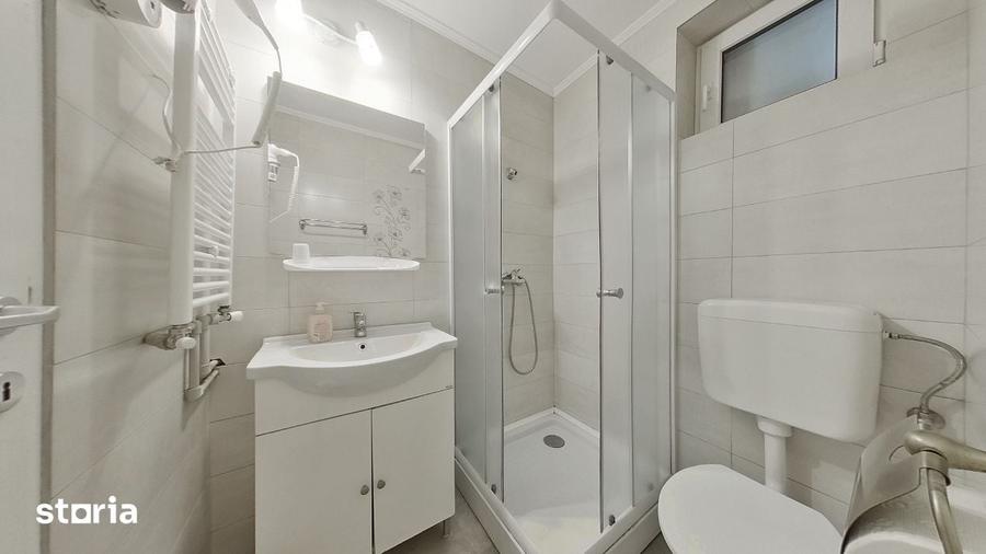 Spațiu comercial, de 391 mp, în Micălaca
