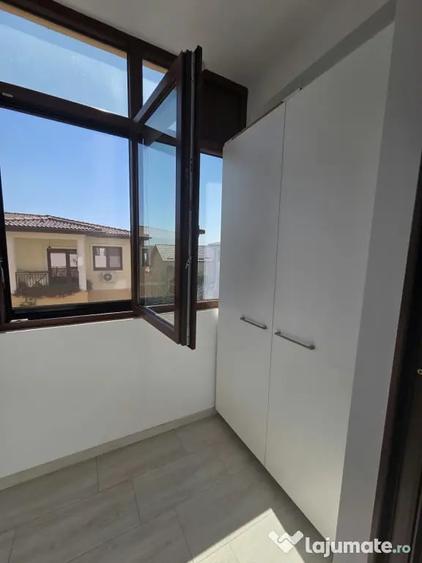 Apartament cu 2 camere decomandat în Valea Adâncă