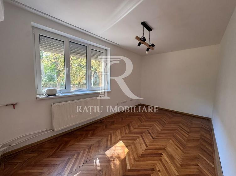Apartament cu 2 camere decomandat, mobilat în Ultracentral