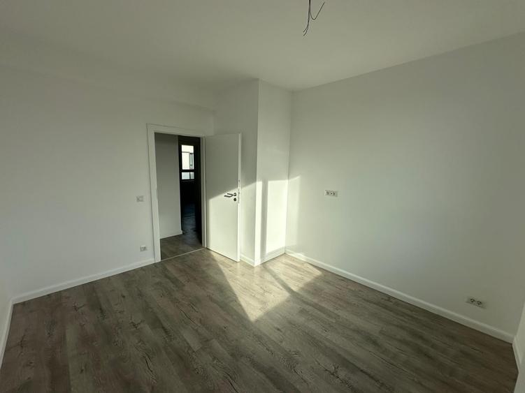 Duplex cu 4 camere cu Teren 190 Mp în Giurgiului
