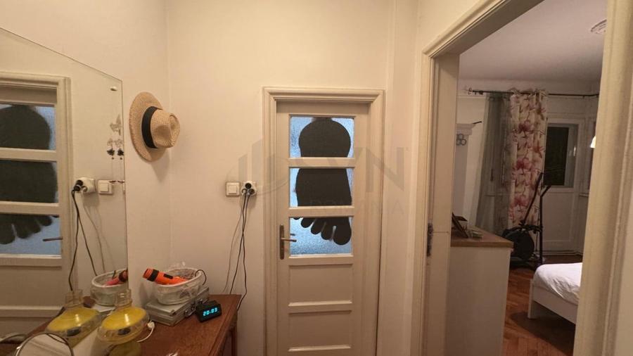 REA1025834 Apartament 4 camere I Mosilor-Armeneasca I Vanzare - 9