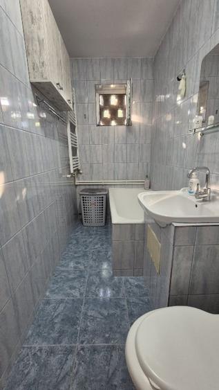 Apartament cu 2 camere semidecomandat în Tineretului