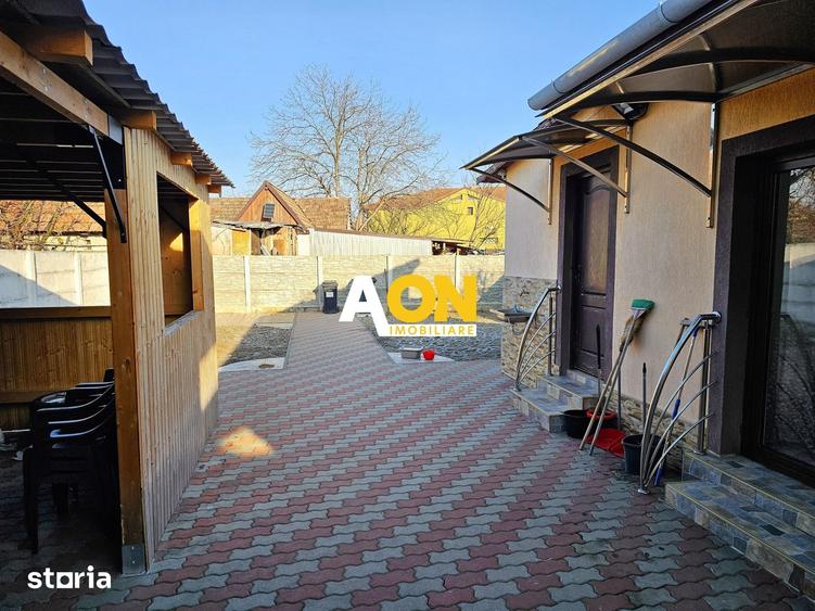 Casă cu 4 camere cu Teren 410 Mp în Central