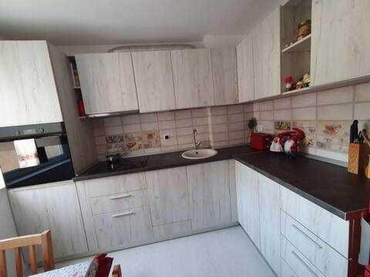 Casă cu 2 camere cu Canalizare în Exterior Vest