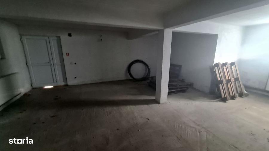 Casă cu 4 camere în Zigoneni