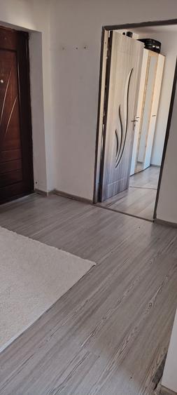Apartament semidecomandat în Central