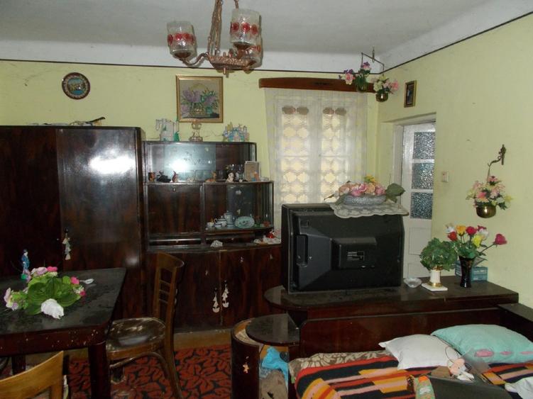 Casă individuală cu 5 camere cu Teren 1254 Mp în Becicherecu Mic