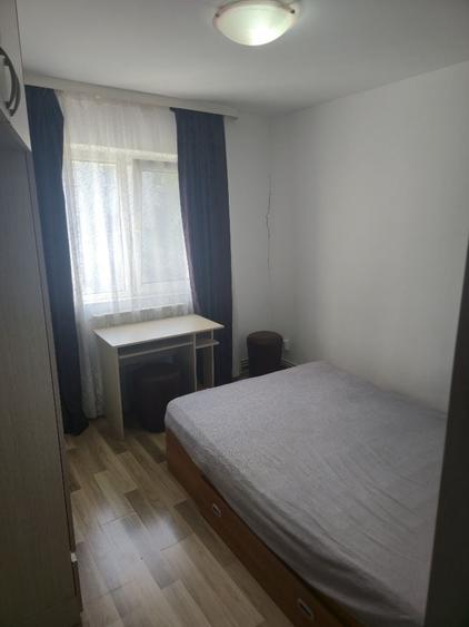 Apartament cu 2 camere decomandat în Galata