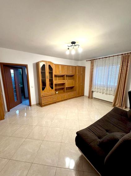 Apartament 2 camere în Centru, 61 mp + terasă 17 mp, bloc cu lift - 1