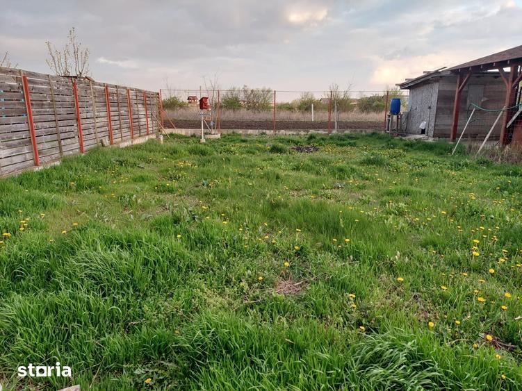 Casă cu 5 camere cu Teren 520 Mp în Tărtășești