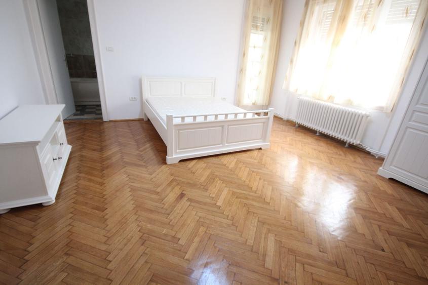 Apartament cu 3 camere decomandat în Take Ionescu
