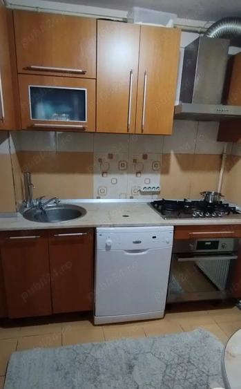 Apartament cu 3 camere decomandat în Carpați 1
