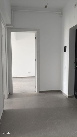 Apartament cu 2 camere decomandat în Lacul Morii