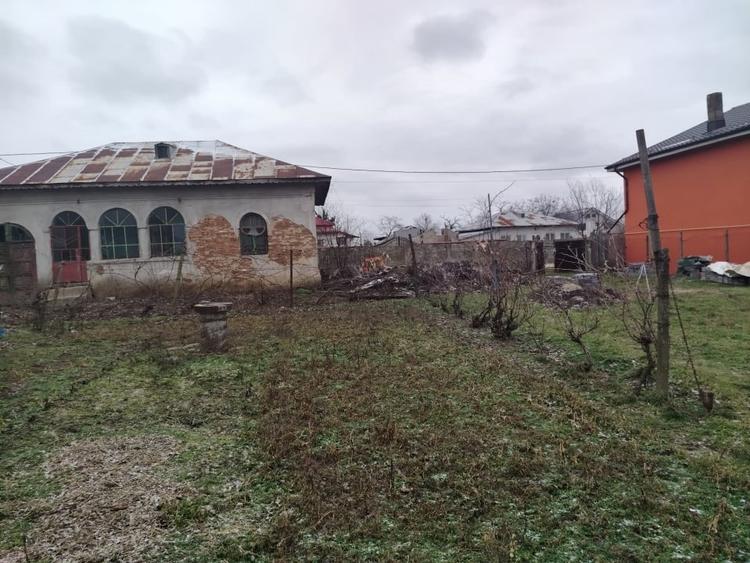 Teren Construcții intravilan de 1080 mp, în Coșoveni