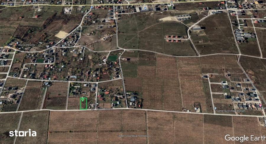 Teren de 974 mp, în Bucium