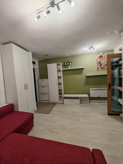 Apartament cu 3 camere, mobilat în Drumul Taberei