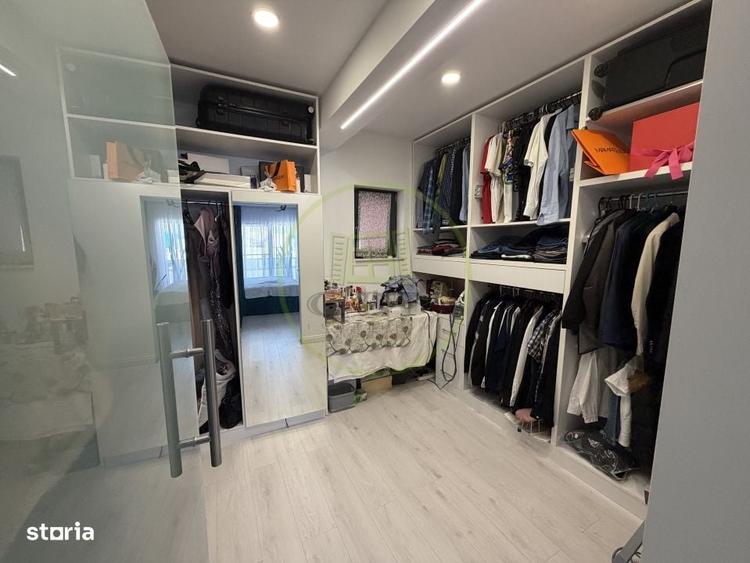 Casă cu 4 camere în Central