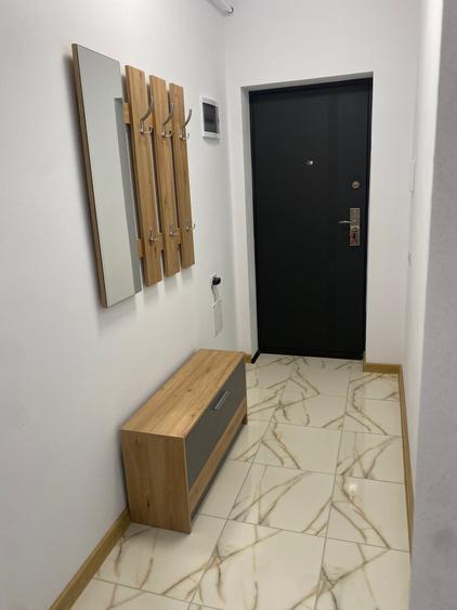 Garsonieră decomandată în Central