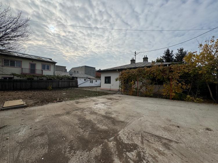 Teren Construcții intravilan de 580 mp, în Rahova
