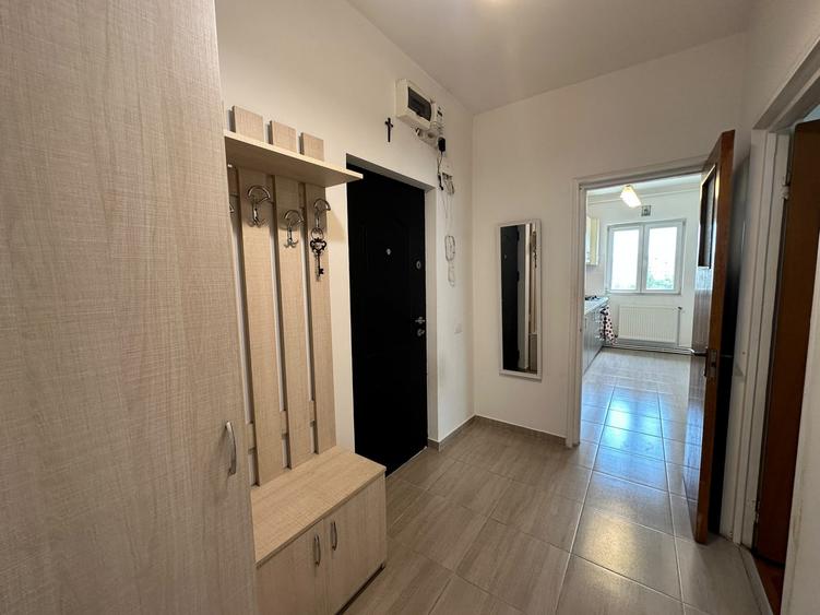 Apartament cu 2 camere decomandat, mobilat în Ferdinand