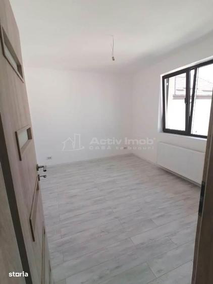 Casă cu 4 camere cu Teren 300 Mp în Prelungirea Ghencea