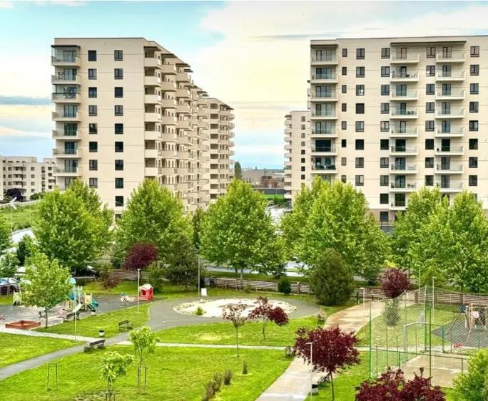 Apartament cu 3 camere decomandat în Nord