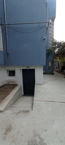 Apartament cu 7 camere decomandat în Cantemir