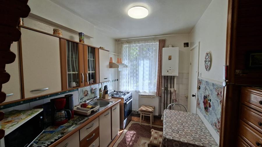 Apartament cu 2 camere semidecomandat în Libertății