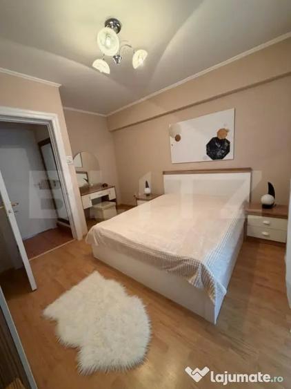 Apartament cu 4 camere decomandat în Ultracentral