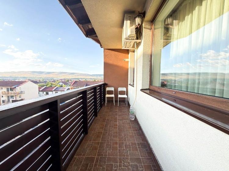 Apartament cu 2 camere semidecomandat, mobilat în Florești