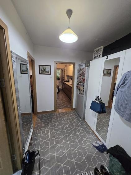 Garsonieră decomandată, mobilată în Rahova