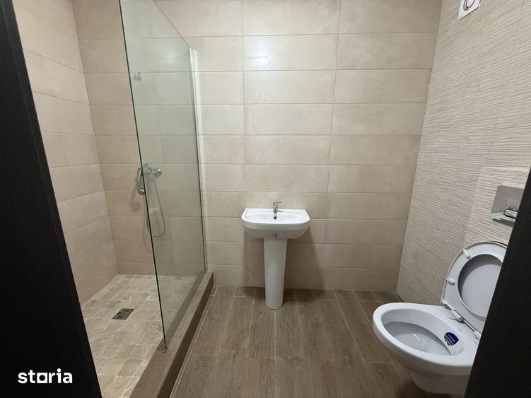 Spa?iu semidemisol de vanzare ideal pentru investi?ie, Mamaia Nord - 8
