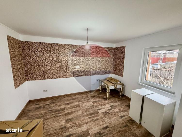 Casă cu 2 camere în Jariștea