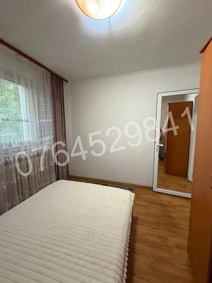 Apartament cu 2 camere decomandat în Lacul Tei