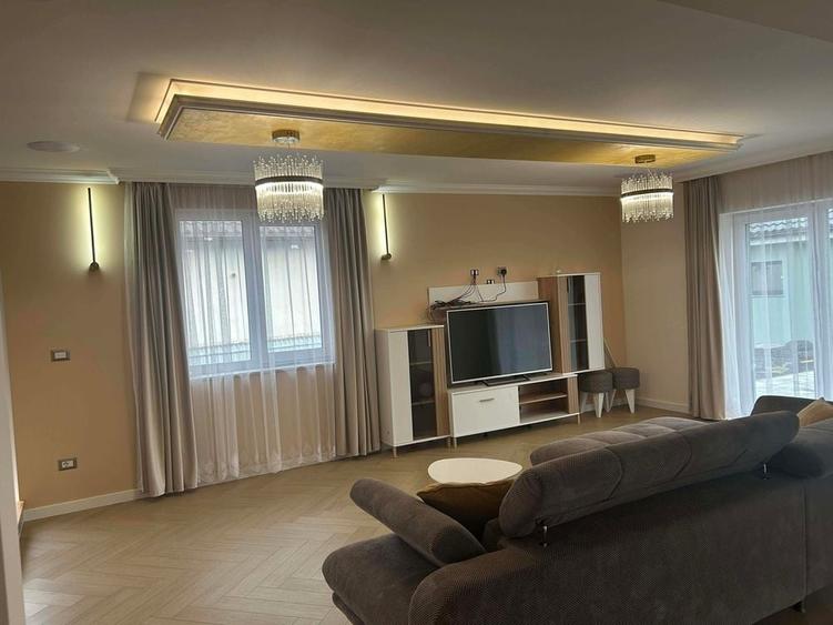 Casă cu 4 camere în Dornești