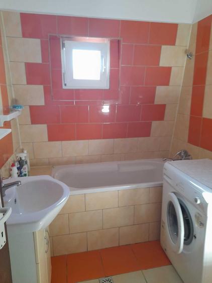 Apartament cu 2 camere decomandat în Terezian
