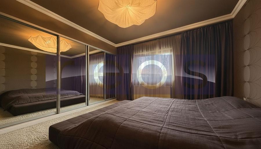 Apartament cu 3 camere semidecomandat în Beller