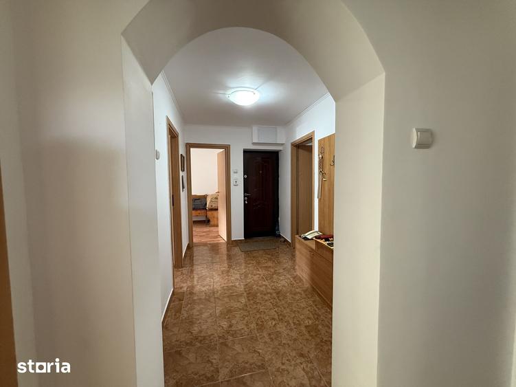 Apartament cu 4 camere în Ultracentral